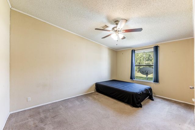 34 Harding Road, Huntsville, TX 77340