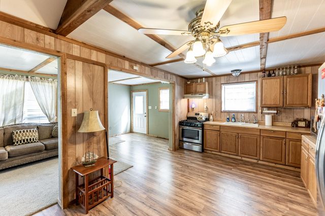 34 Harding Road, Huntsville, TX 77340