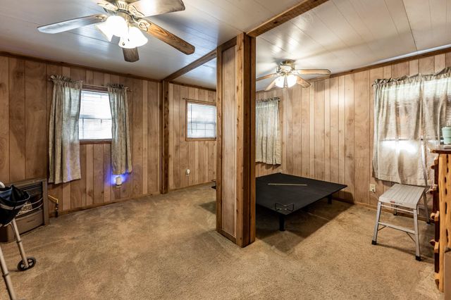 34 Harding Road, Huntsville, TX 77340