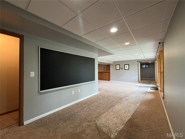102 Winter Valley Drive, Fenton, MO 63026