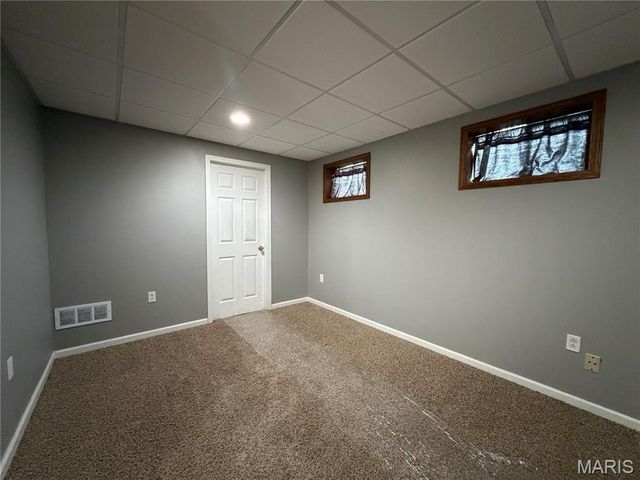 102 Winter Valley Drive, Fenton, MO 63026