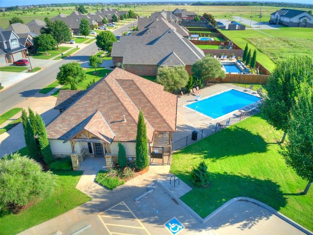 4326 Frontier Trail, Norman, OK 73072