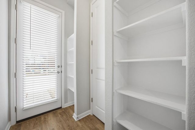 1020 Vista View DR 501, Georgetown, TX 78626