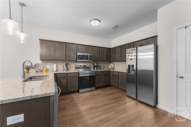 470 Brightleaf Circle, Hinesville, GA 31313