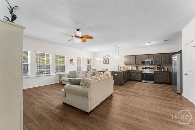 470 Brightleaf Circle, Hinesville, GA 31313