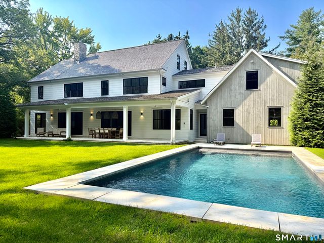 13 Sunswyck Road, Darien, CT 06820