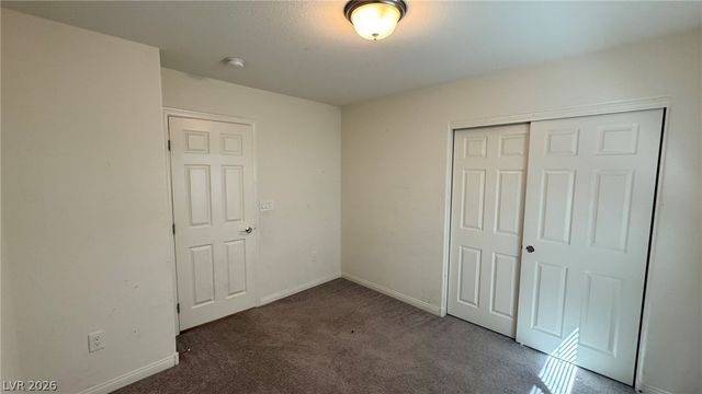 5035 Lakewood Creek Avenue, Las Vegas, NV 89141