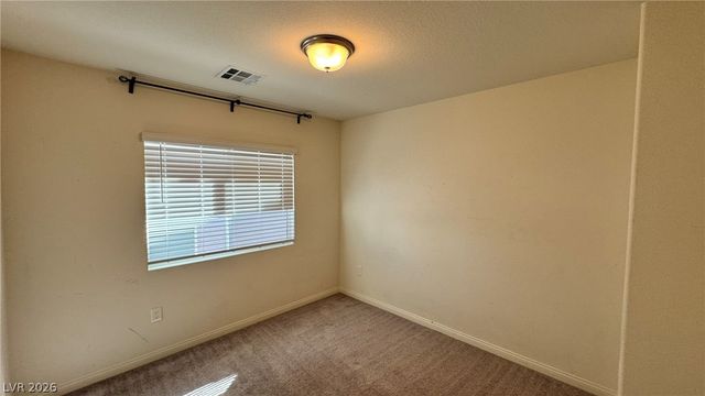 5035 Lakewood Creek Avenue, Las Vegas, NV 89141