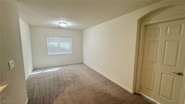 5035 Lakewood Creek Avenue, Las Vegas, NV 89141