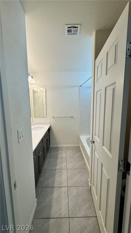 5035 Lakewood Creek Avenue, Las Vegas, NV 89141