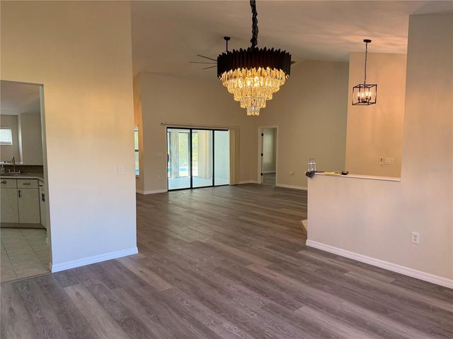 994 E CROWN OF ROSES LOOP, Inverness, FL 34453