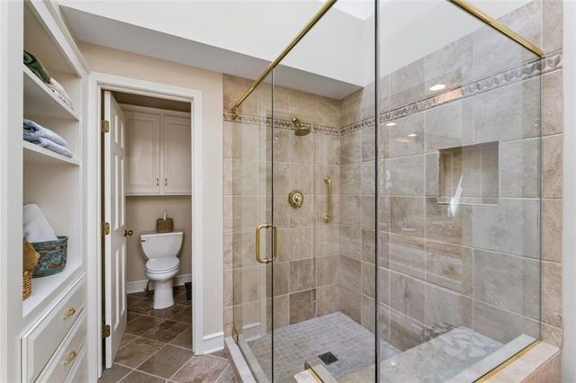 12605 Cedar Street, Leawood, KS 66209