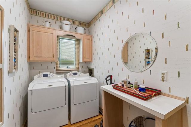 12605 Cedar Street, Leawood, KS 66209