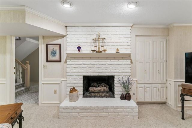 12605 Cedar Street, Leawood, KS 66209