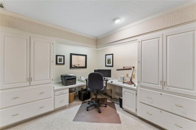 12605 Cedar Street, Leawood, KS 66209
