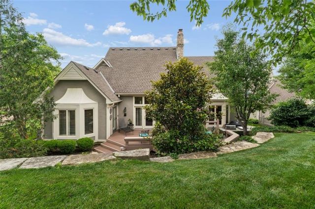 12605 Cedar Street, Leawood, KS 66209