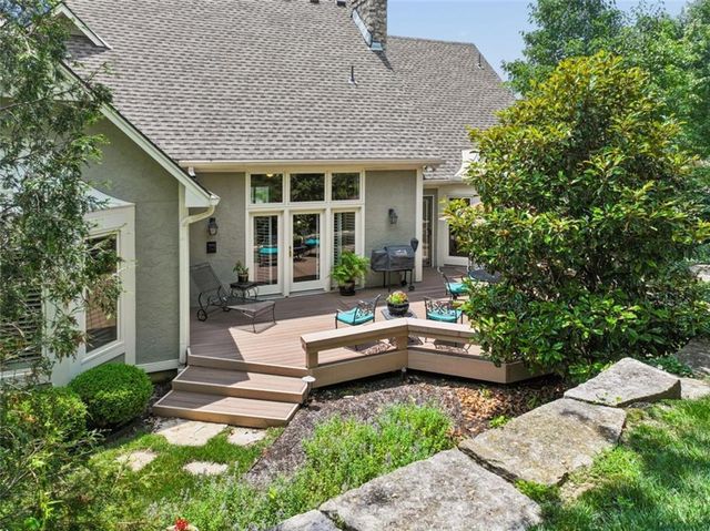 12605 Cedar Street, Leawood, KS 66209