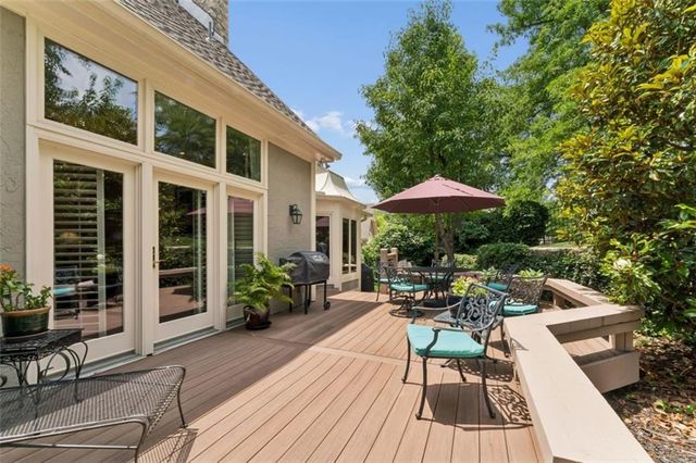 12605 Cedar Street, Leawood, KS 66209