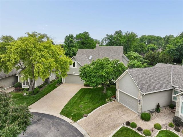 12605 Cedar Street, Leawood, KS 66209