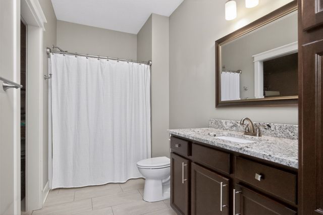 1507 NW Seasons Drive, Ankeny, IA 50023