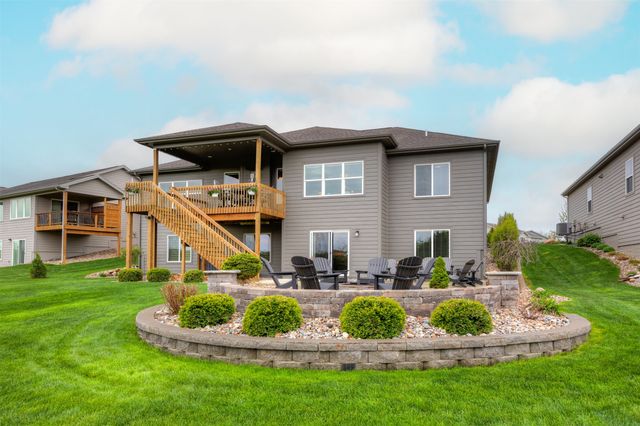 1507 NW Seasons Drive, Ankeny, IA 50023