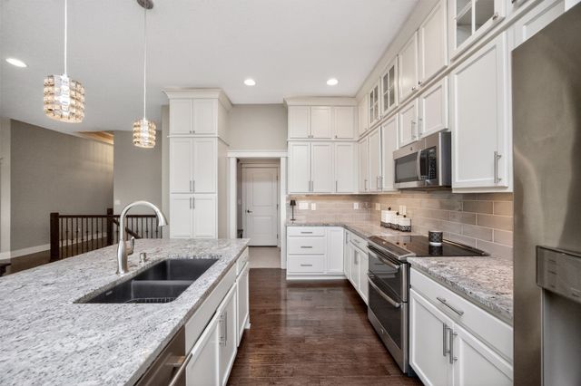 1507 NW Seasons Drive, Ankeny, IA 50023