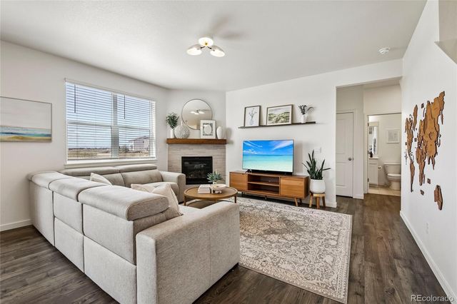 2398 Pineywoods Street, Mead, CO 80542