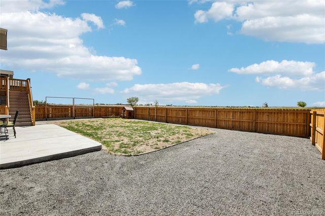 2398 Pineywoods Street, Mead, CO 80542