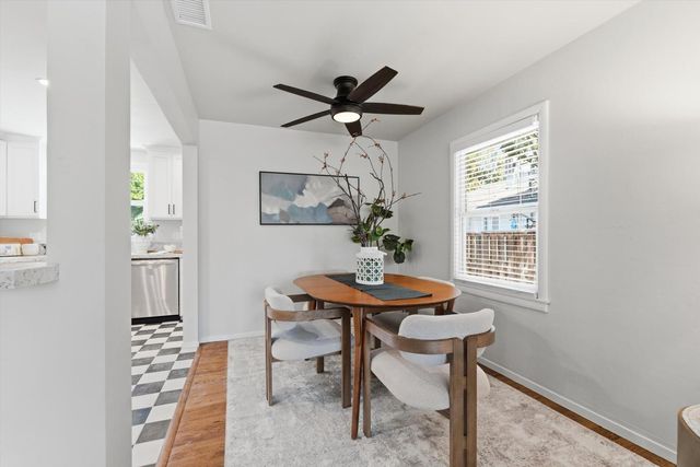 52 Coloma Way, Sacramento, CA 95819