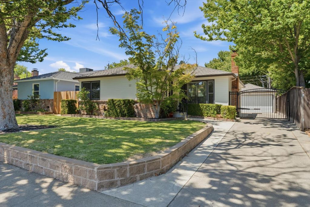 52 Coloma Way, Sacramento, CA 95819