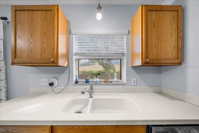 888 MARIETTA LANE, Eustis, FL 32726