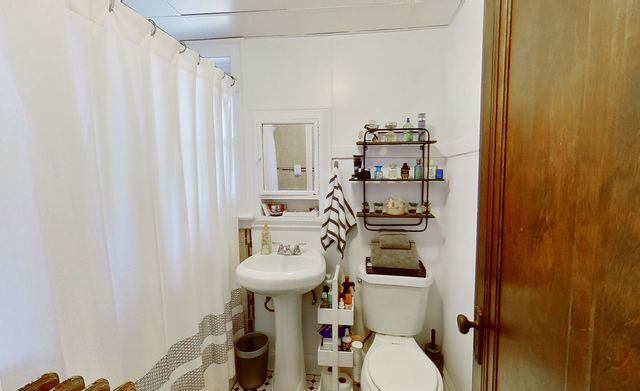 6813 21st Street 1403, Berwyn, IL 60402