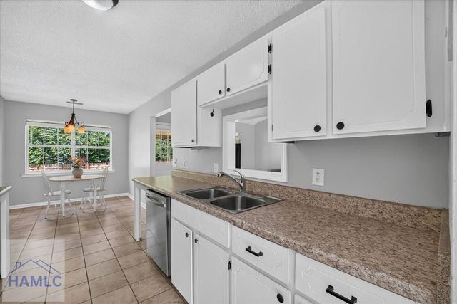 471 Sabreena Circle, Hinesville, GA 31313