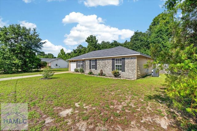 471 Sabreena Circle, Hinesville, GA 31313