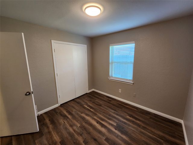350 Spring Branch Lane, Kennedale, TX 76060