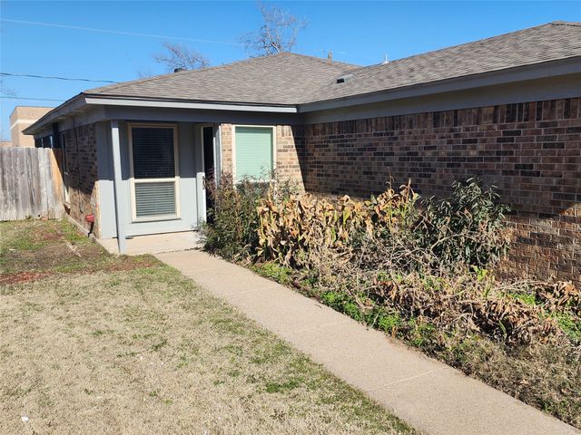 350 Spring Branch Lane, Kennedale, TX 76060