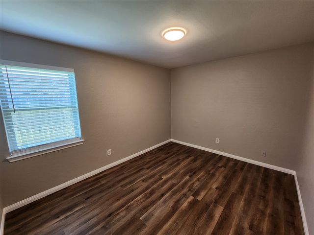 350 Spring Branch Lane, Kennedale, TX 76060