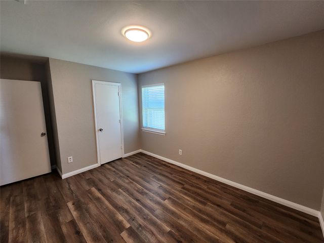350 Spring Branch Lane, Kennedale, TX 76060