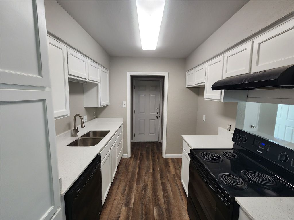 350 Spring Branch Lane, Kennedale, TX 76060
