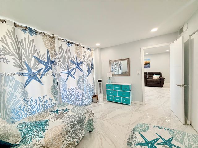 2201 S Ocean Dr 605, Hollywood, FL 33019