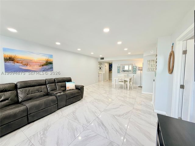 2201 S Ocean Dr 605, Hollywood, FL 33019