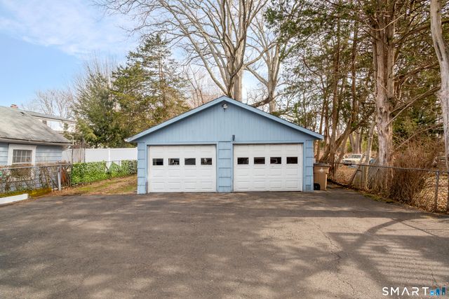 109 Oaklawn Avenue, Stamford, CT 06905