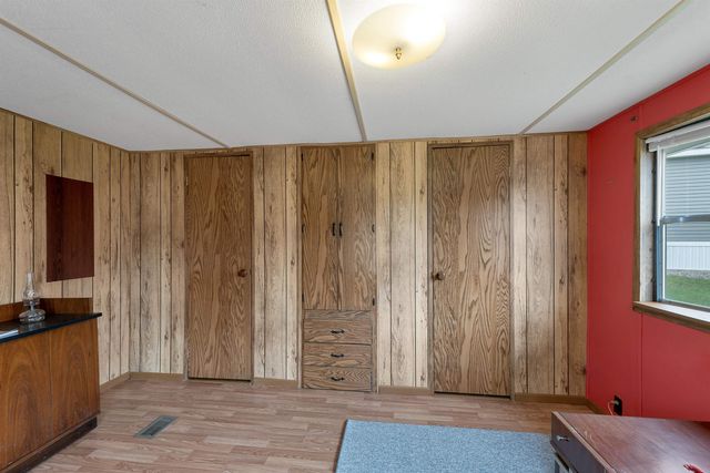 4 Slate Run, North Hampton, NH 03862