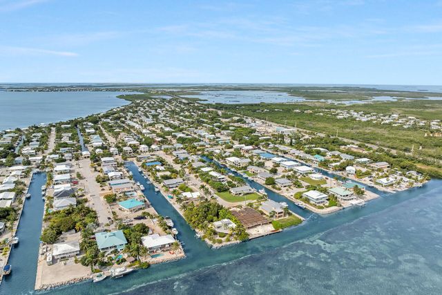 23012 Snapper Lane, Cudjoe Key, FL 33042