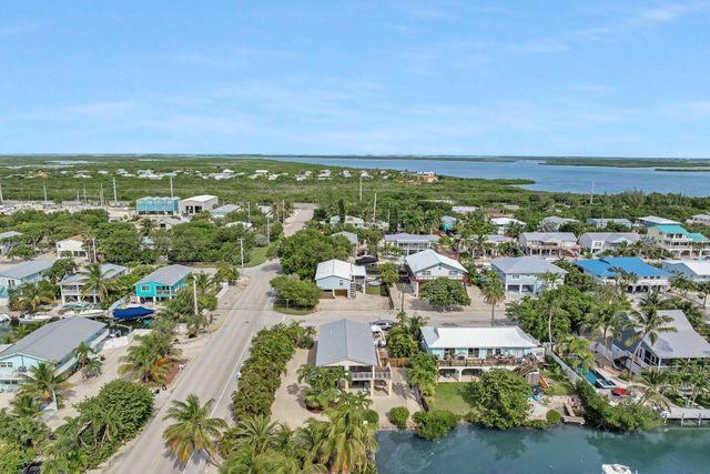 23012 Snapper Lane, Cudjoe Key, FL 33042