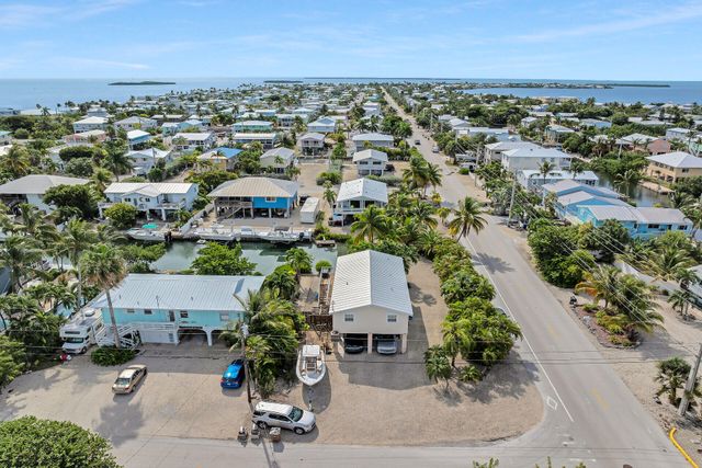 23012 Snapper Lane, Cudjoe Key, FL 33042