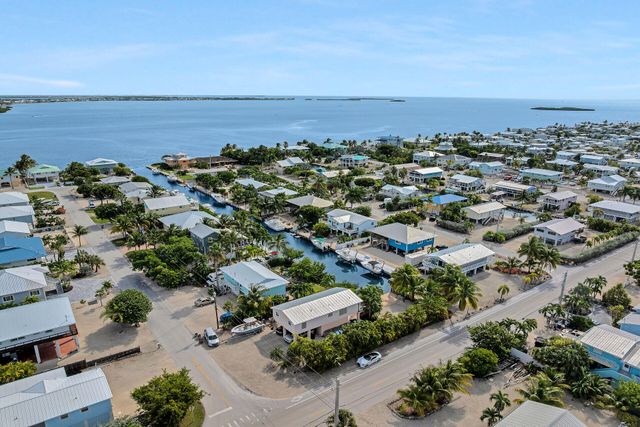 23012 Snapper Lane, Cudjoe Key, FL 33042