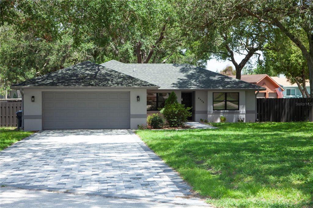 6335 TOCOBEGA COURT, Lakeland, FL 33813