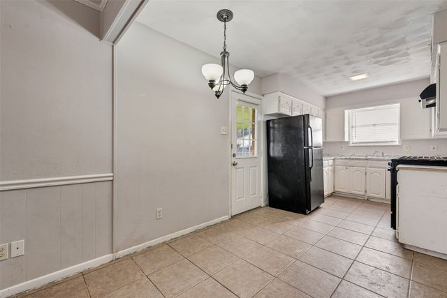 310 Katherine Court, Duncanville, TX 75137