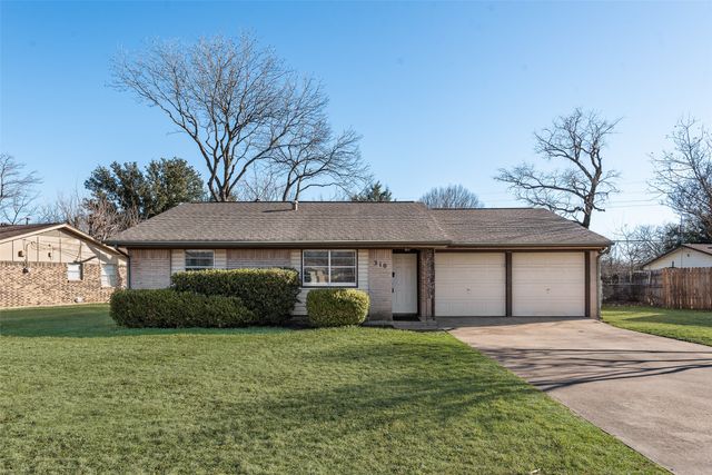 310 Katherine Court, Duncanville, TX 75137